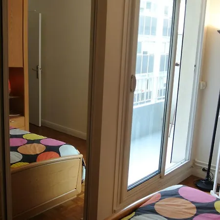 Quiet 1 Bedroom Flat Next To Montparnasse * Paříž